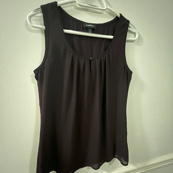 Le Chateau Women's Sleeveless Blouse, Medium, Purple - Picture 1 of 8